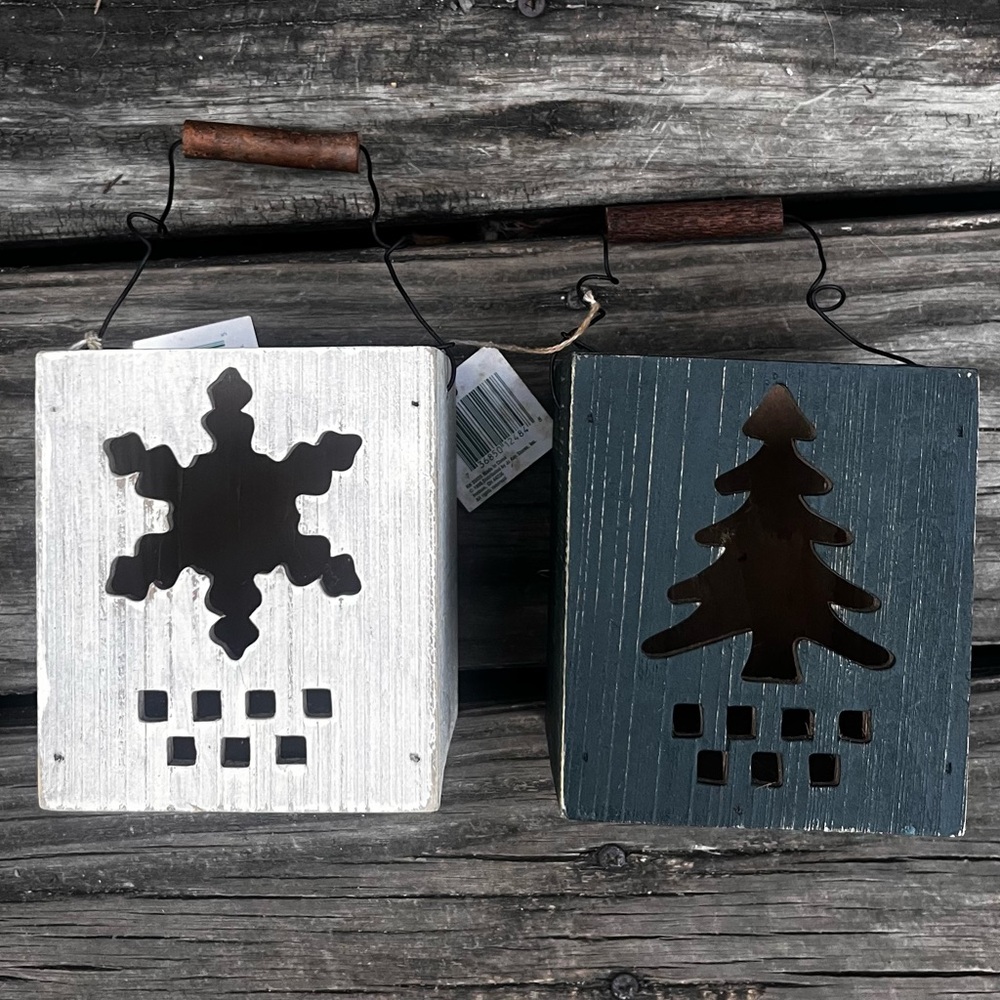 RUSTIC FARMHOUSE 2 PC. WOODEN TEALIGHT CANDLE HOLDERS HOLIDAY TREE & SNOWFLAKE